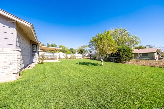 5803 WOODHOLLOW, San Antonio, TX 78218