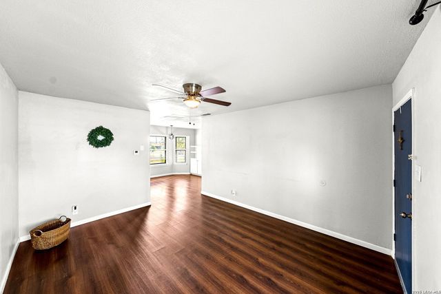 5803 WOODHOLLOW, San Antonio, TX 78218