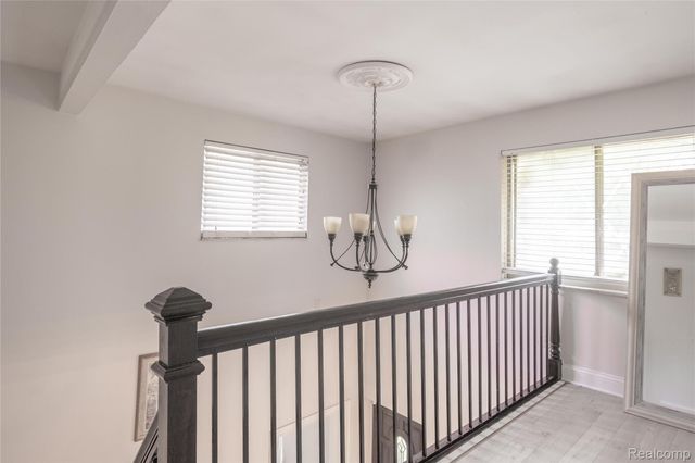 30853 Rockdale Avenue, Farmington, MI 48336