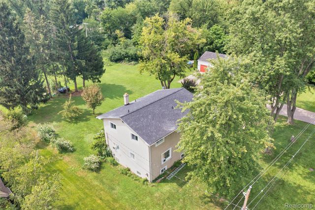 30853 Rockdale Avenue, Farmington, MI 48336