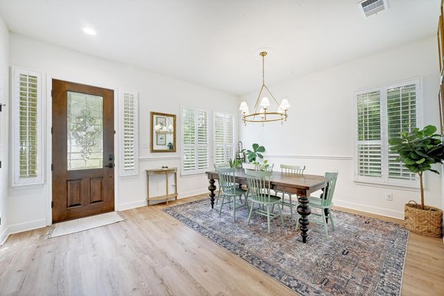7721 Haggans LN, Austin, TX 78739