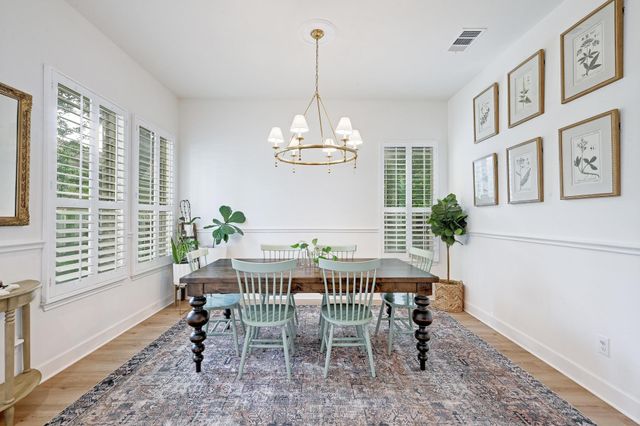 7721 Haggans LN, Austin, TX 78739