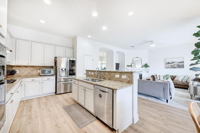 7721 Haggans LN, Austin, TX 78739