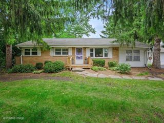 526 67th Place, Willowbrook, IL 60527