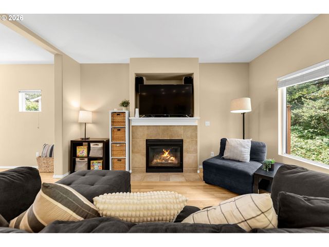 3910 Se 187TH Loop, Vancouver, WA 98683