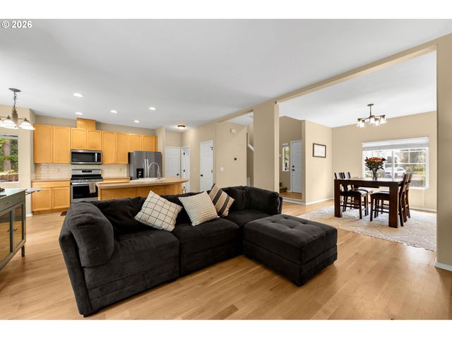 3910 Se 187TH Loop, Vancouver, WA 98683