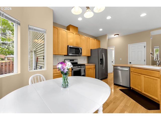3910 Se 187TH Loop, Vancouver, WA 98683