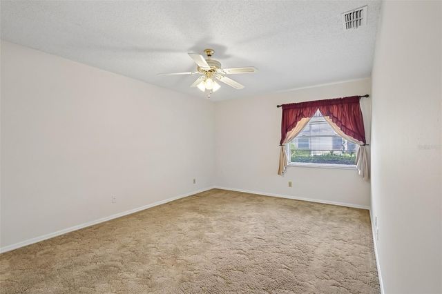 2017 HAMPSTEAD CIRCLE, Sun City Center, FL 33573