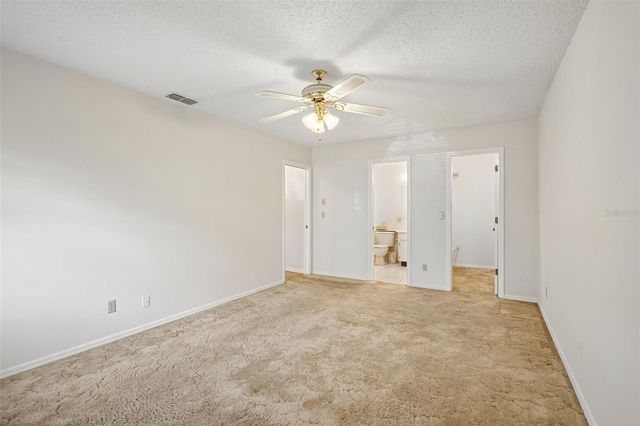 2017 HAMPSTEAD CIRCLE, Sun City Center, FL 33573