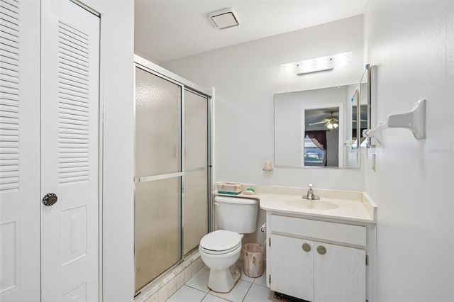 2017 HAMPSTEAD CIRCLE, Sun City Center, FL 33573