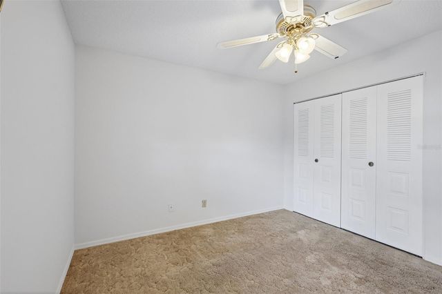 2017 HAMPSTEAD CIRCLE, Sun City Center, FL 33573