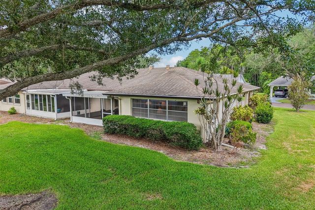 2017 HAMPSTEAD CIRCLE, Sun City Center, FL 33573