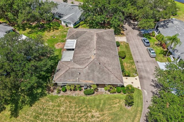 2017 HAMPSTEAD CIRCLE, Sun City Center, FL 33573