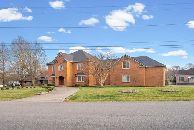 309 Jonaquin Cir, Hopkinsville, KY 42240