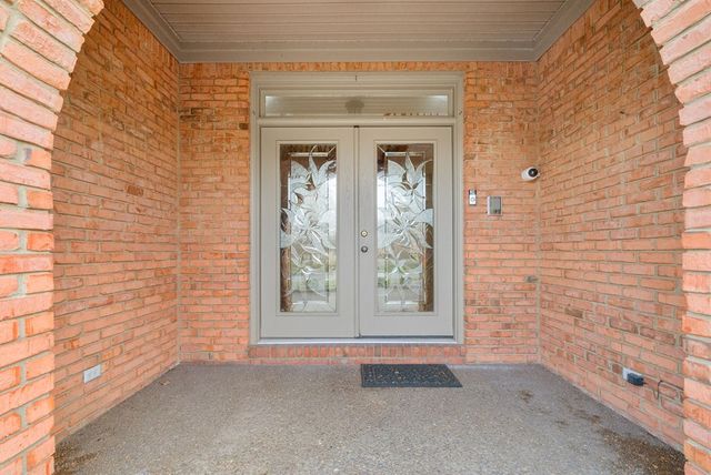 309 Jonaquin Cir, Hopkinsville, KY 42240