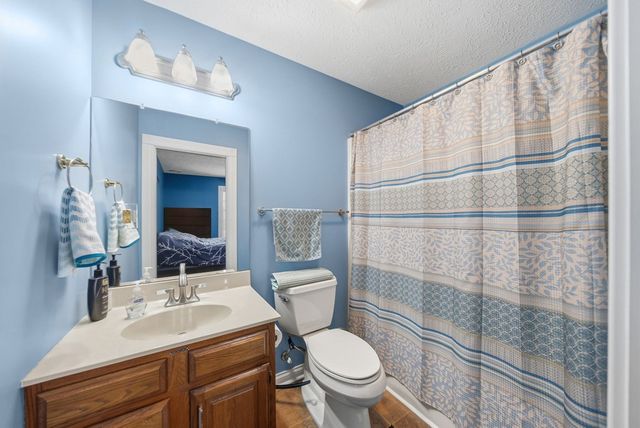 309 Jonaquin Cir, Hopkinsville, KY 42240