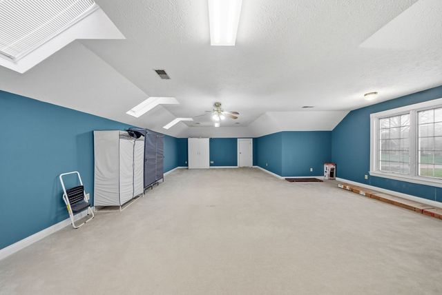 309 Jonaquin Cir, Hopkinsville, KY 42240