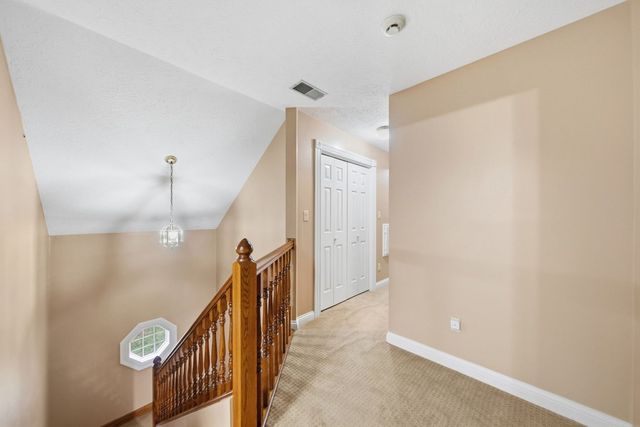 309 Jonaquin Cir, Hopkinsville, KY 42240