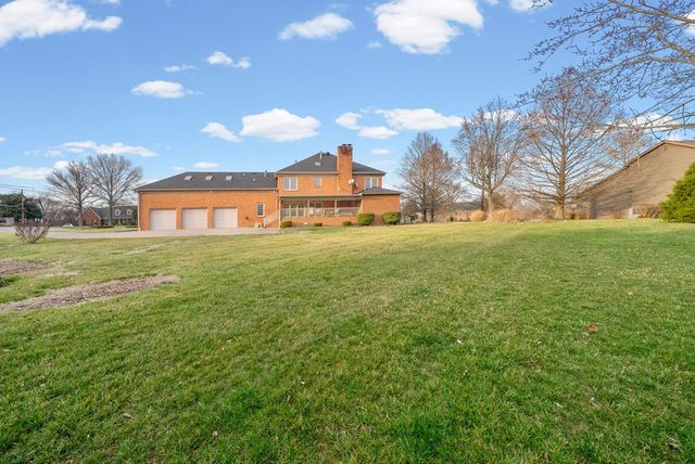 309 Jonaquin Cir, Hopkinsville, KY 42240