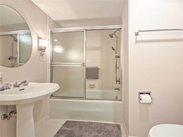 3939 Ocean Drive 205C, Vero Beach, FL 32963