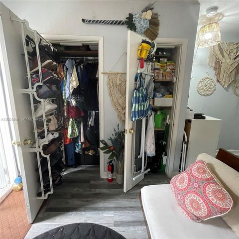 2526 Mckinley St 1, Hollywood, FL 33020