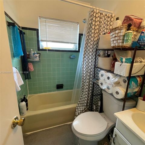 2526 Mckinley St 1, Hollywood, FL 33020