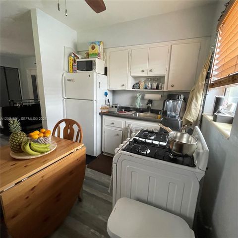 2526 Mckinley St 1, Hollywood, FL 33020