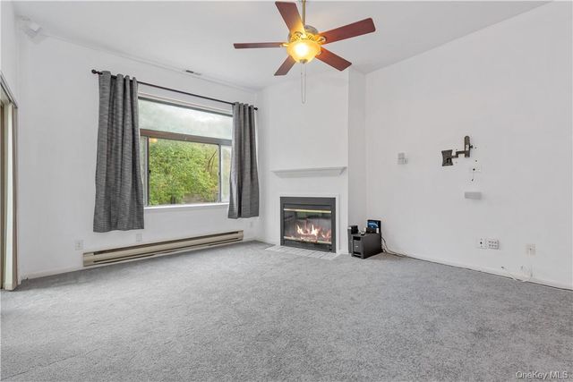 353 N Greeley Avenue 353, Chappaqua, NY 10514