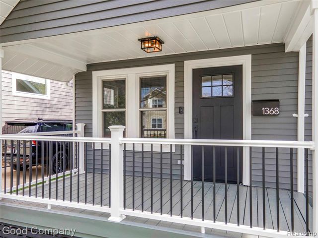 1368 Smith Avenue, Birmingham, MI 48009