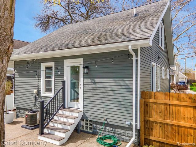 1368 Smith Avenue, Birmingham, MI 48009