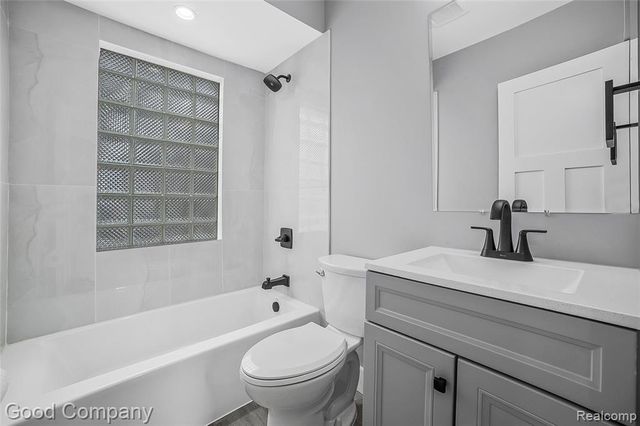 1368 Smith Avenue, Birmingham, MI 48009