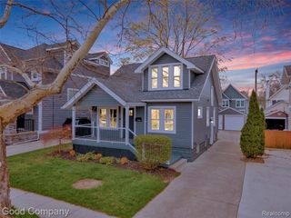 1368 Smith Avenue, Birmingham, MI 48009