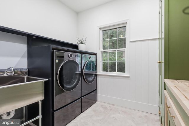 6817 JEREMIAH CT, Fairfax Station, VA 22039