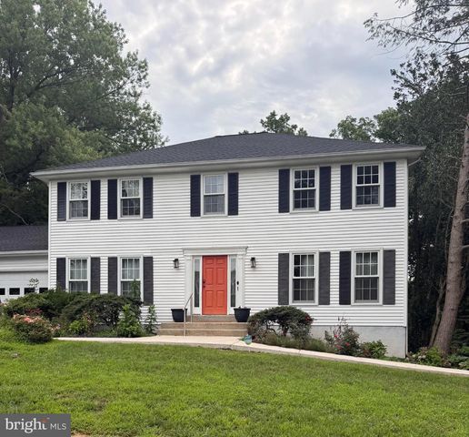 6817 JEREMIAH CT, Fairfax Station, VA 22039