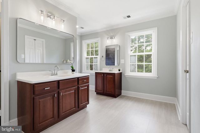 6817 JEREMIAH CT, Fairfax Station, VA 22039