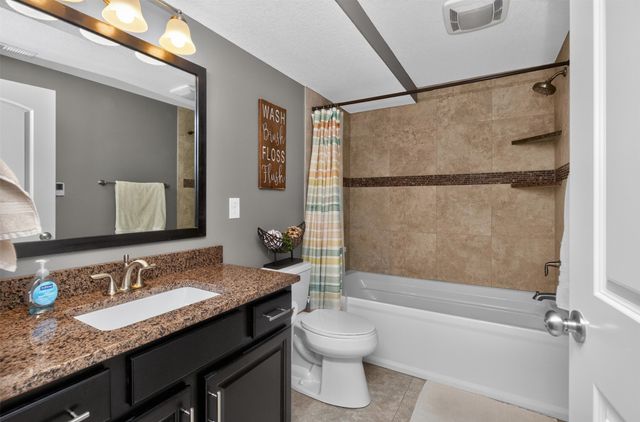 4210 SW Snyder Boulevard, Ankeny, IA 50023