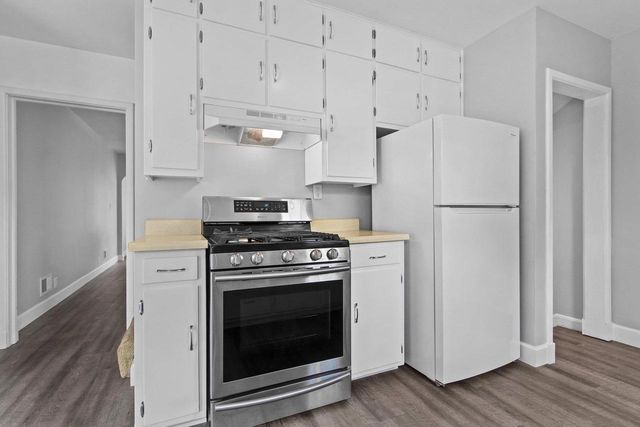 1121 GARLAND STREET, Green Bay, WI 54301