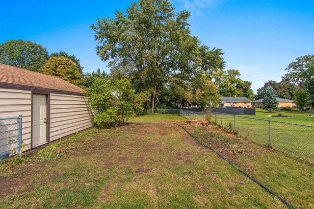 1121 GARLAND STREET, Green Bay, WI 54301