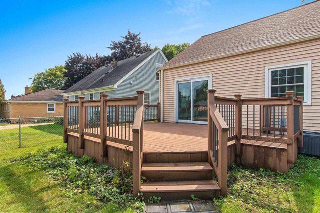 1121 GARLAND STREET, Green Bay, WI 54301