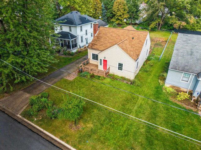1121 GARLAND STREET, Green Bay, WI 54301