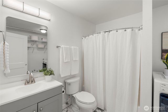 5050 35th Avenue S, Seattle, WA 98118