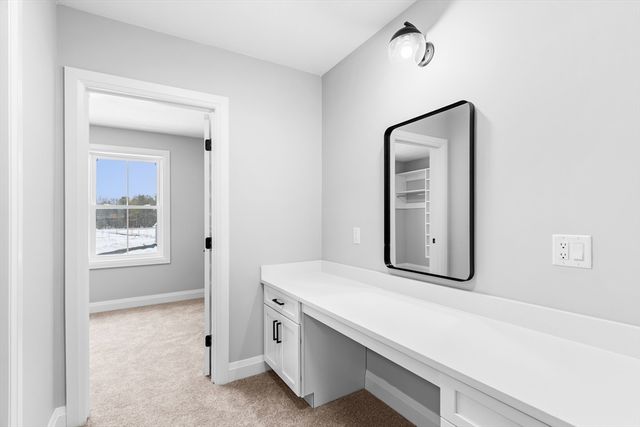 14 Earle Stewart Ln Lot 3, Wrentham, MA 02093