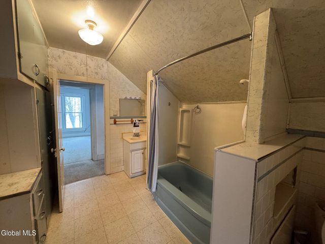 16 Summit Place, Lake Luzerne, NY 12846