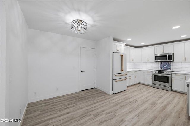 2018 E BALBOA Drive, Tempe, AZ 85282