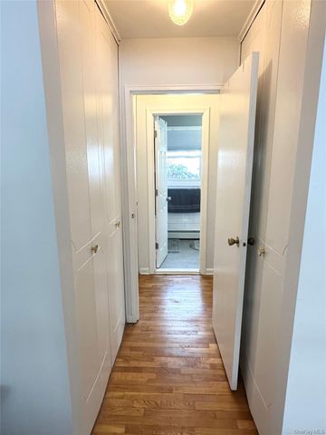 12 Danbury Court 1502, Suffern, NY 10901