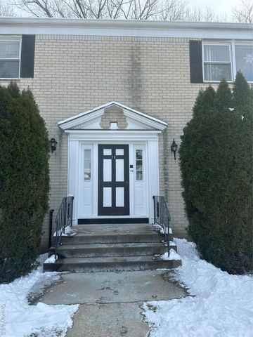 12 Danbury Court 1502, Suffern, NY 10901