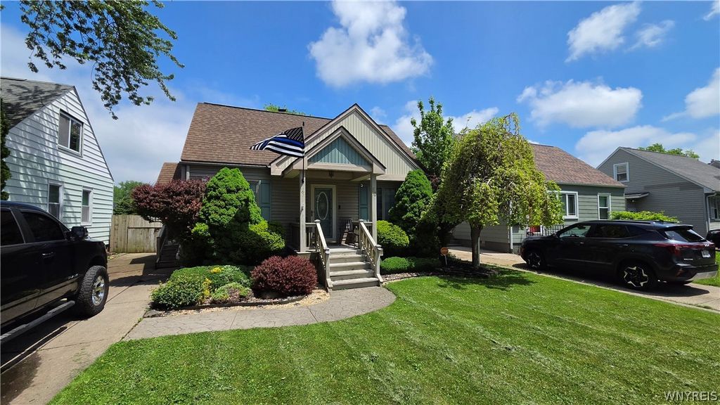 80 Cumberland Avenue, Buffalo, NY 14220