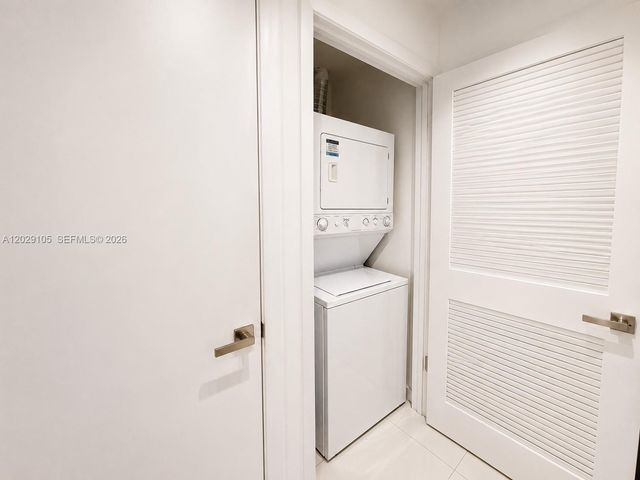 2020 N Bayshore Drive 2909, Miami, FL 33137