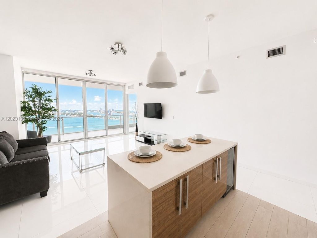 2020 N Bayshore Drive 2909, Miami, FL 33137