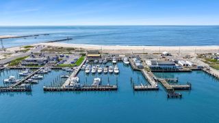 369 dune Road, Hampton Bays, NY 11946